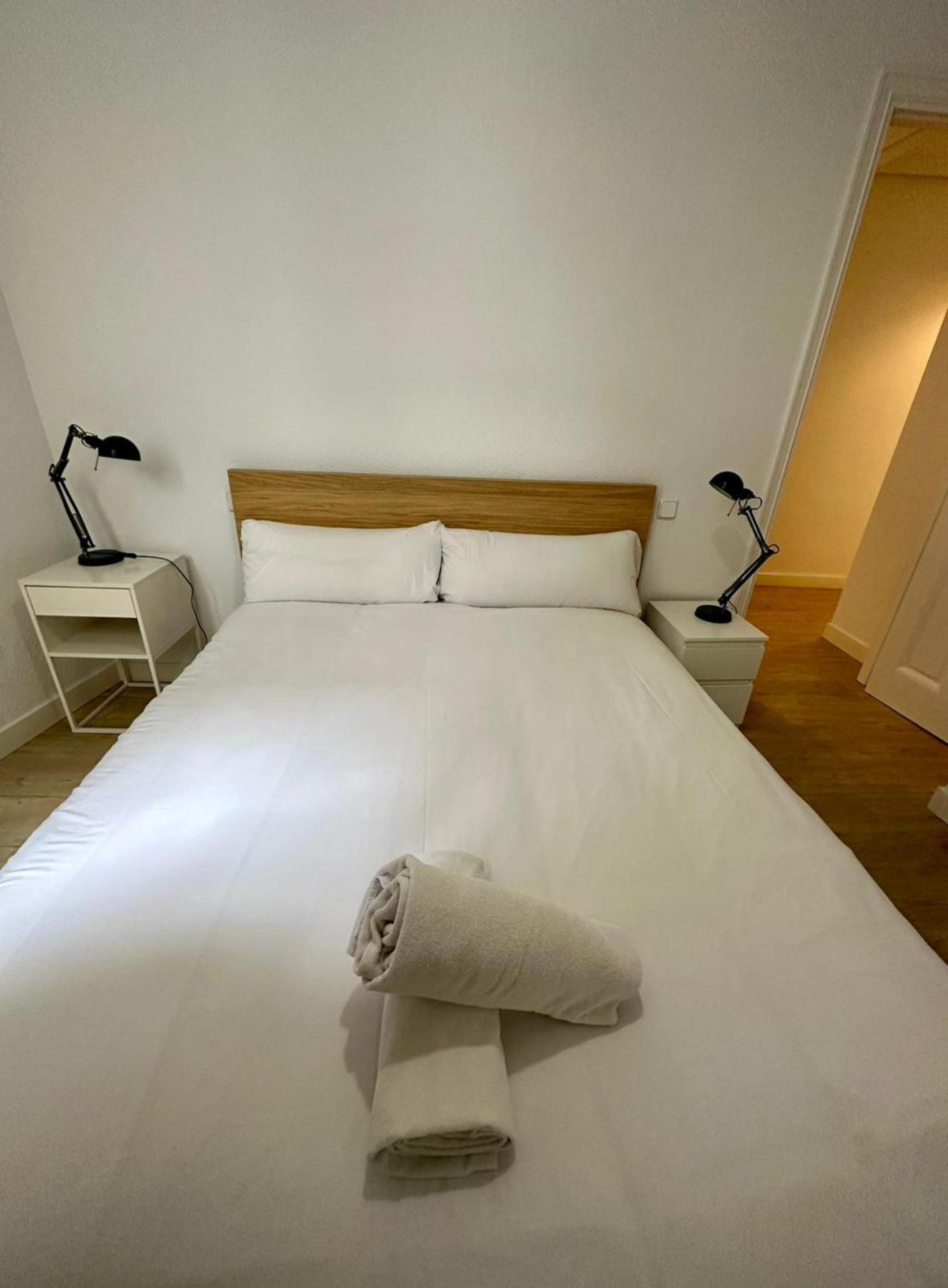 Central Loft Para 3Pax En Huertas-Cortes Madrid Extérieur photo